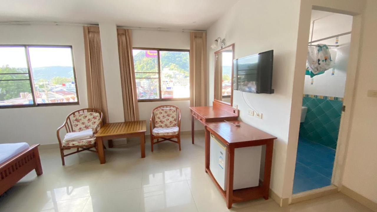 Royal Sweet Hotel Patong Luaran gambar