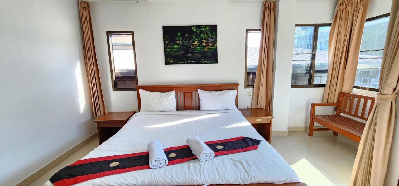 Royal Sweet Hotel Patong Luaran gambar