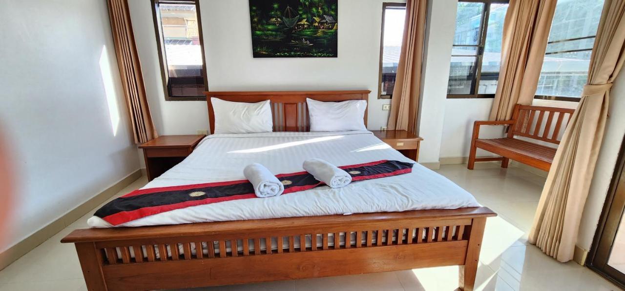 Royal Sweet Hotel Patong Luaran gambar
