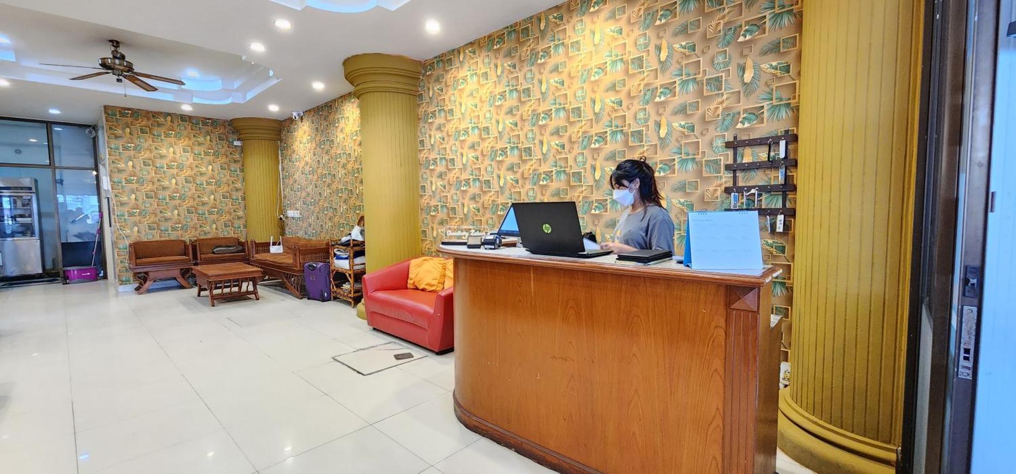 Royal Sweet Hotel Patong Luaran gambar