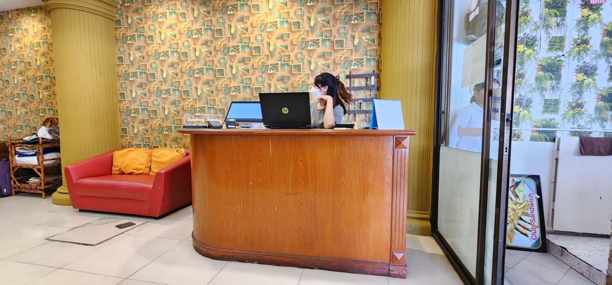 Royal Sweet Hotel Patong Luaran gambar