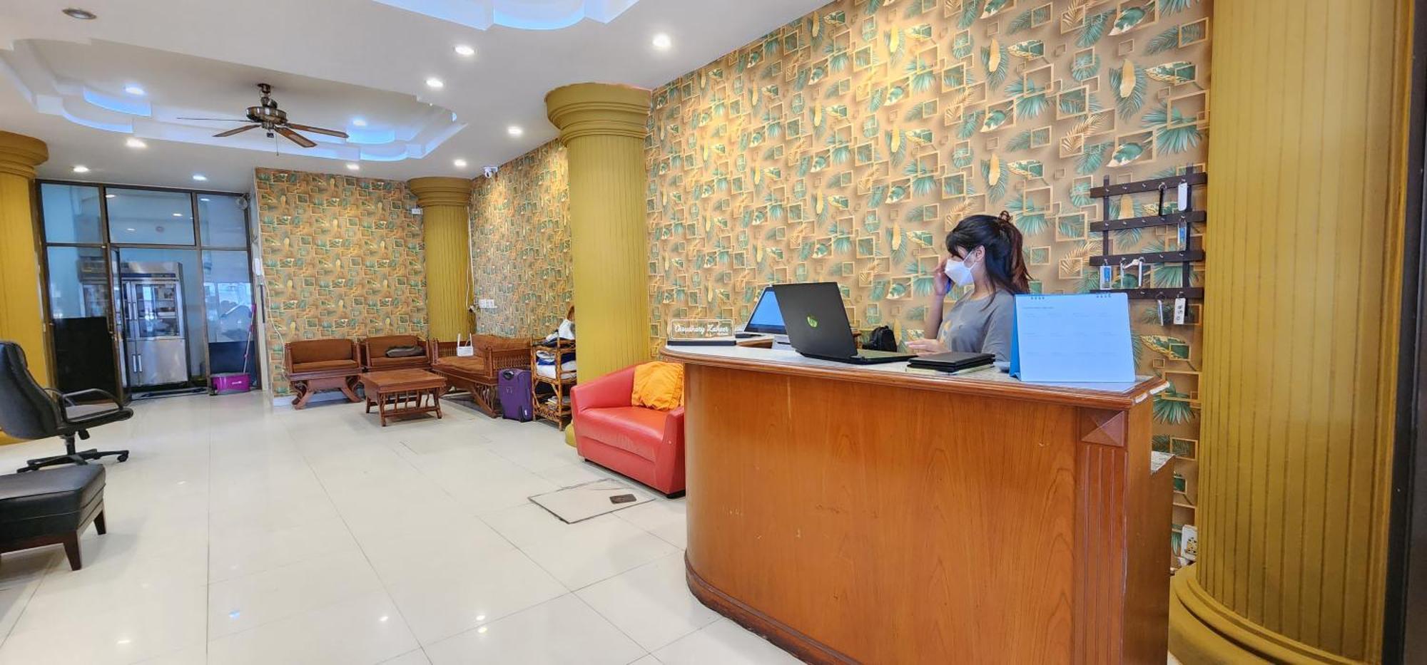 Royal Sweet Hotel Patong Luaran gambar