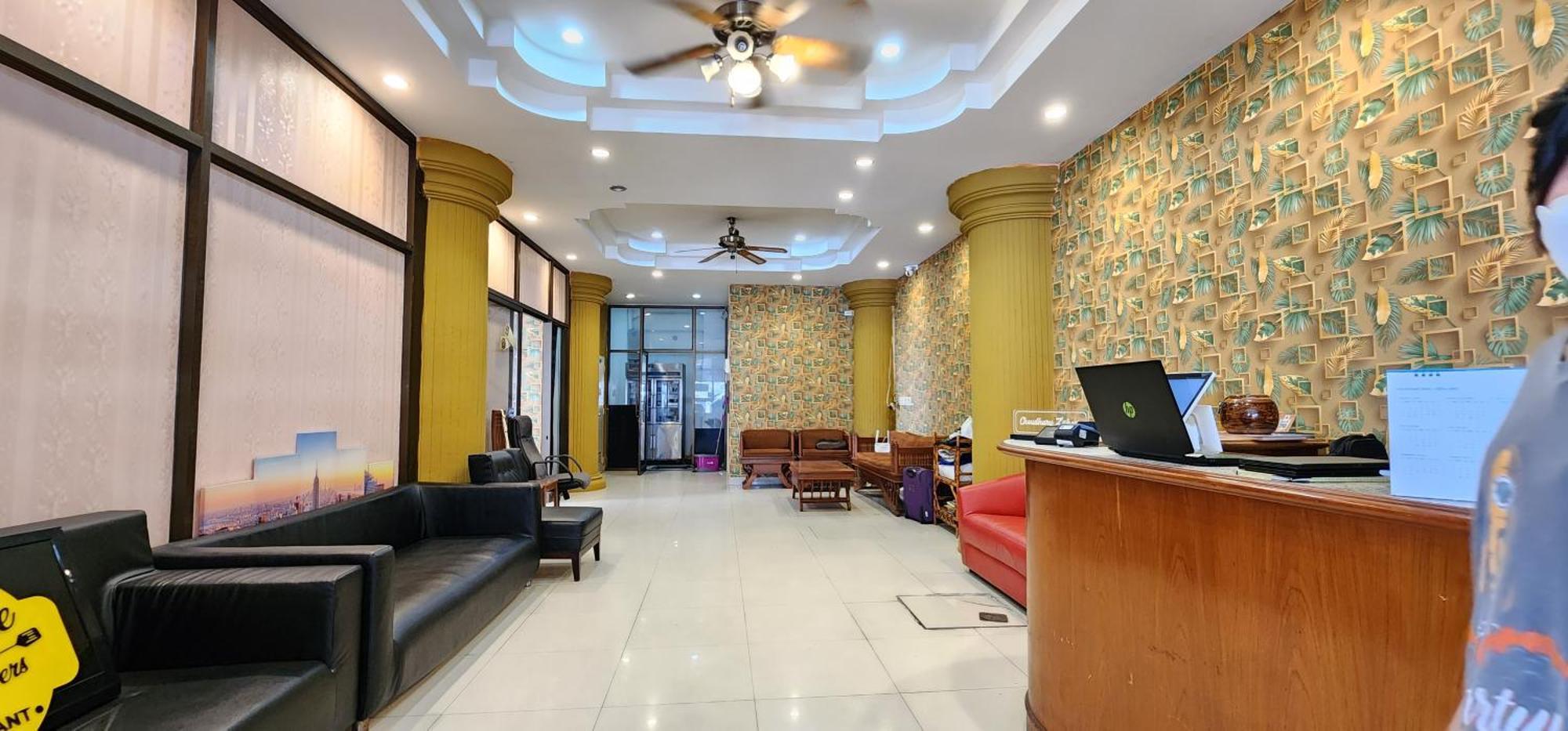 Royal Sweet Hotel Patong Luaran gambar